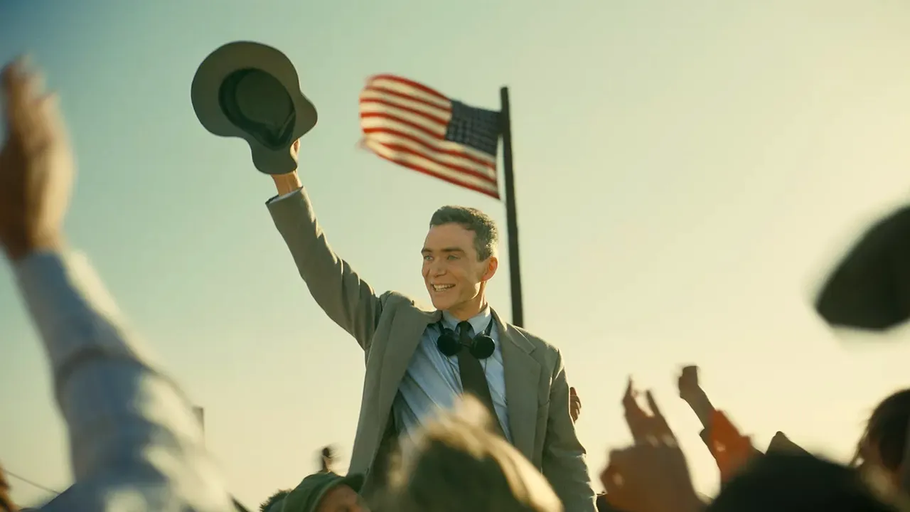 Filmul ,,Oppenheimer