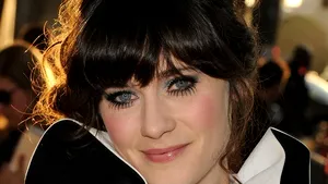 Actriţa Zooey Deschanel divorţează