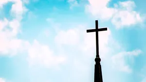 Pastorul din Texas acuzat de abuz sexual asupra copiilor se va preda