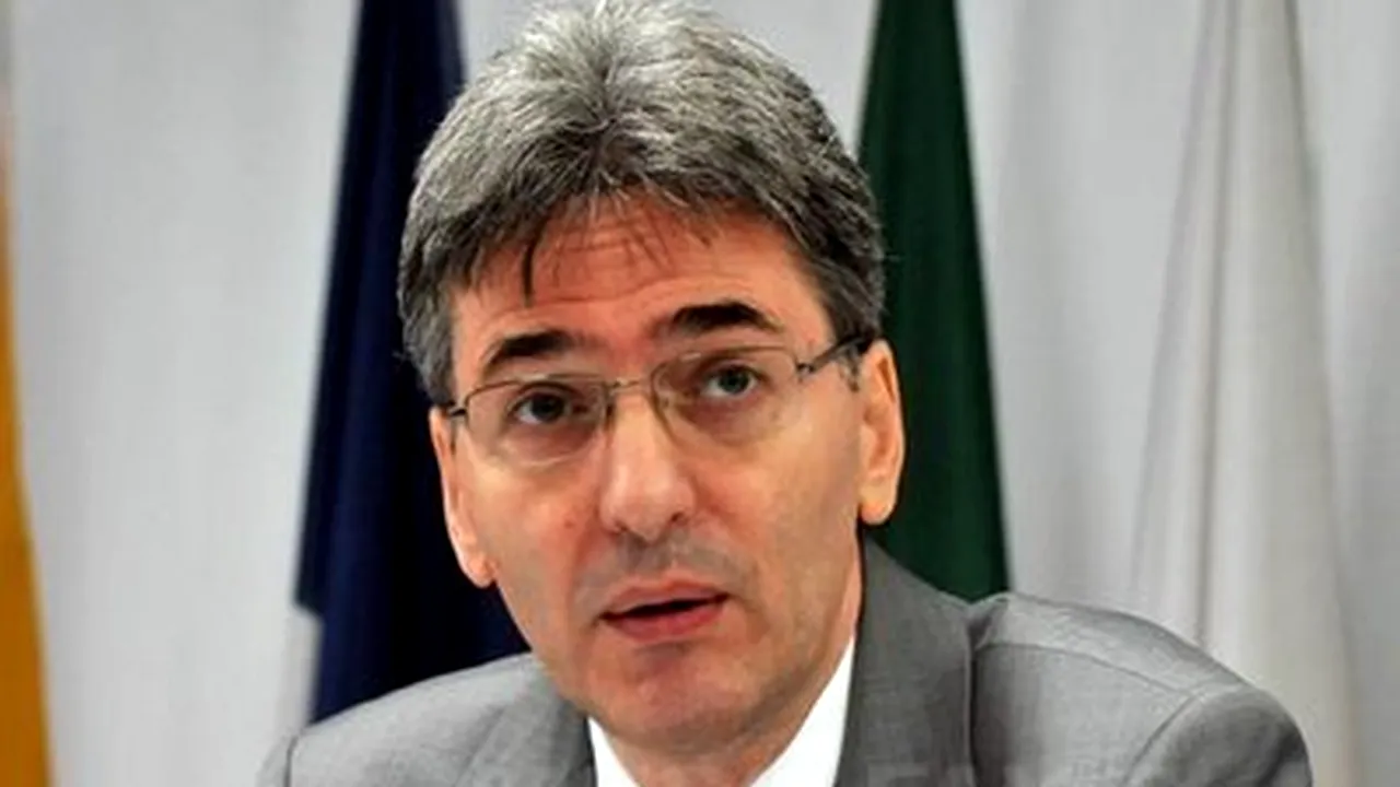 Romania To Ask EC If Prolonging Labor Restrictions For Romanians Is Justified - Minister