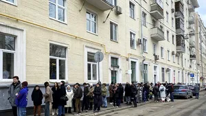 Alegătorii ruşi răspund apelului lui Navalnîi şi protestează împotriva dominaţiei lui Putin