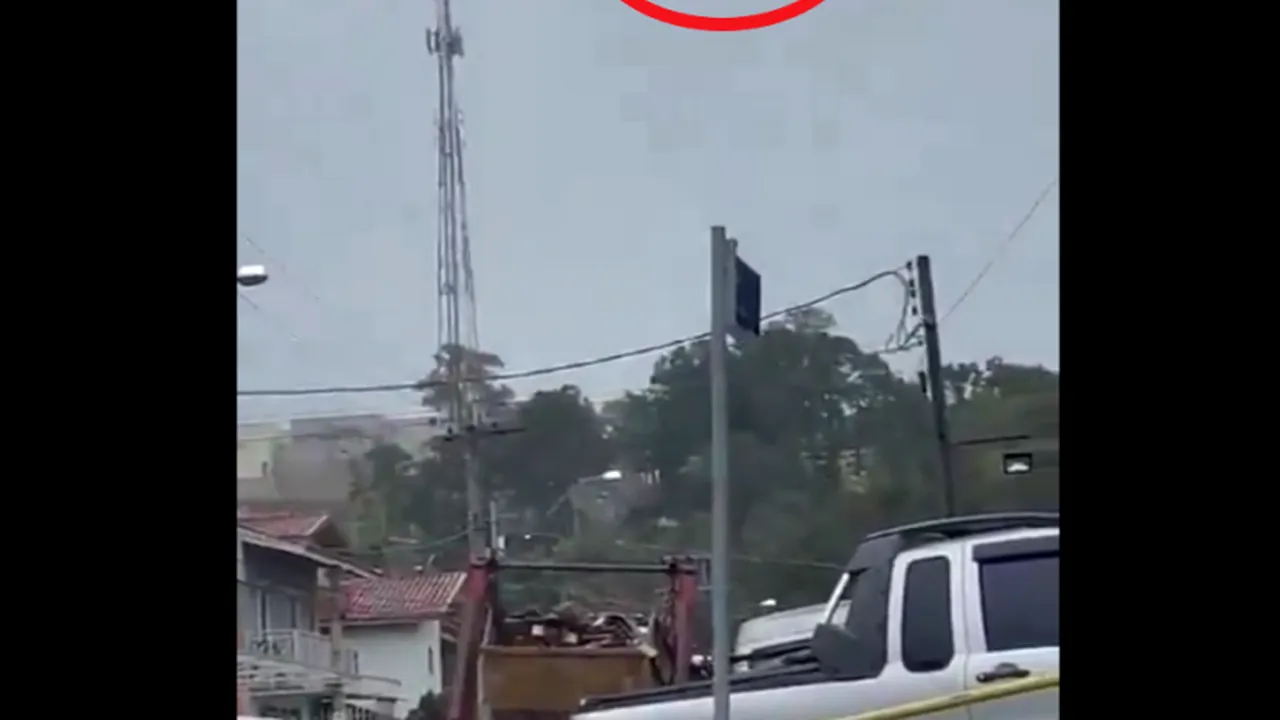 Un avion de pasageri s-a prăbuşit în statul brazilian Sao Paulo. La bord se aflau 62 de persoane. Lula: Toţi pasagerii au murit