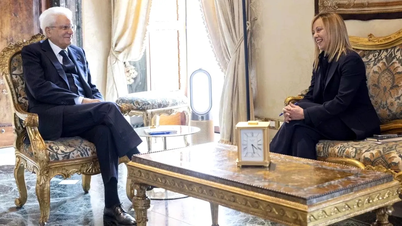 Preşedintele Italiei, Sergio Mattarella, a desemnat-o pe Giorgia Meloni prim-ministru