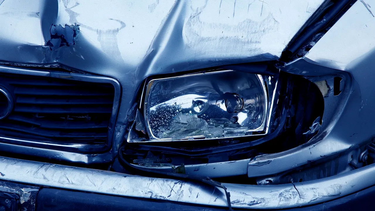 Un clujean implicat într-un accident rutier a făcut o glumă proastă despre coronavirus