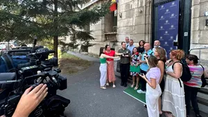 BNS: Angajații caselor de pensii sunt nemulțumiți și reclamă salarii tăiate și muncă în condiții extreme
