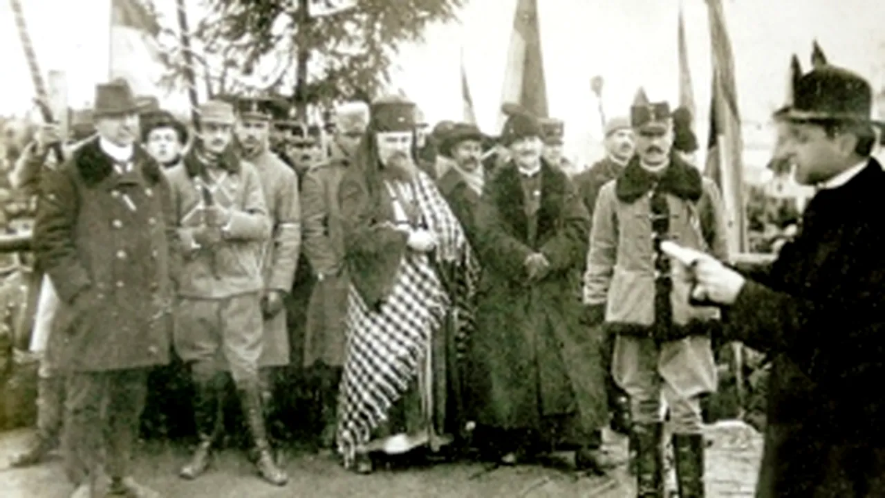 ISTORIA FĂRĂ PERDEA / Pentru comunişti, Unirea de la 1 Decembrie 1918 a creat un stat multinaţional imperialist, iar făuritorii ei au înfundat închisorile