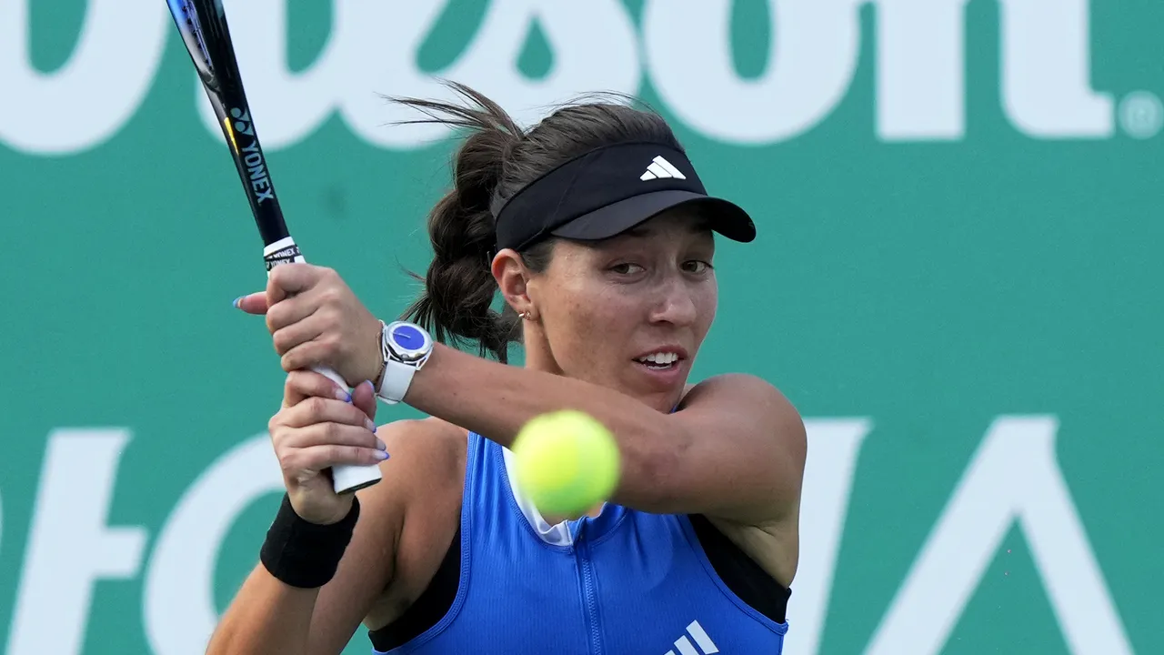Pegula o răpune pe numărul 1 mondial Sabalenka la Turneul Campioanelor