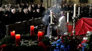 Funeraliile lui Vaclav Havel se desfăşoară în prezenţa a numeroşi lideri ai lumii - FOTO