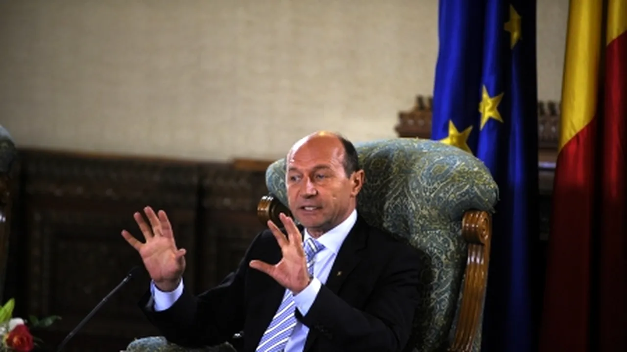 Băsescu: Mulţumesc lui Dumnezeu că a venit Guvernul Boc care a luptat împotriva unor privilegii