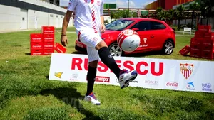 Director sportiv FC Sevilla: Rusescu nu va pleca