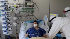 De la agonie la speranţă. Mărturia primei paciente din secţia de ATI a Spitalului Militar ROL2: Aş dori ca oamenii să se ferească, boala e foarte grea!