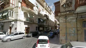 Un grup de adolescenţi din Italia a deturnat o ambulanţă cu tot cu personalul medical pentru un prieten