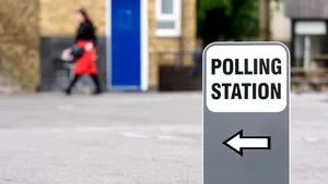 Liderii UE se tem că scrutinul din Marea Britanie va afecta negocierile pe tema Brexit. Oettinger: Cu un partener slab de discuţii există pericolul ca ele să se termine rău pentru ambele părţi 