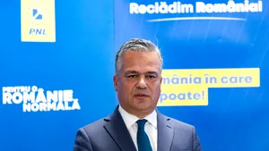 Ministrul Dezvoltării, Adrian Veştea, candidează la conducerea Consiliului Judeţean Braşov