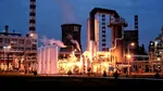 Petrotel Lukoil invocă în cererea de intrare în insolvență datorii de peste 936 mil. lei după oprirea rafinăriei din cauza sancțiunilor internaționale. Ce creanță reclamă acționarul majoritar