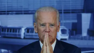 Joe Biden l-a sunat pentru a-l felicita pe primarul ales al New York-ului
