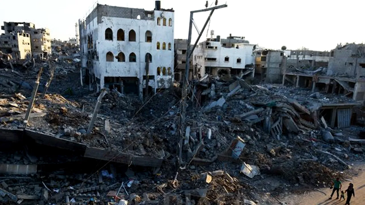 Rachete lansate din Fâşia Gaza înspre Israel. Armata israeliană reia operaţiunile militare. Mii de palestinieni îşi părăsesc casele - VIDEO, FOTO