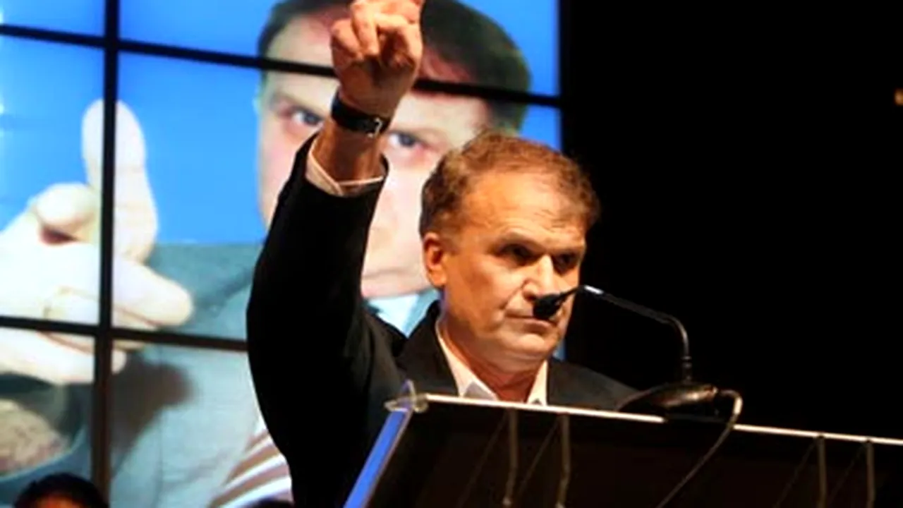 Meir îl dă în judecată pe Olteanu pentru calomnie