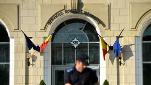 SRI: Nu dăm avize, dăm informaţii privind siguranţa naţională / RĂZBOI total cu 