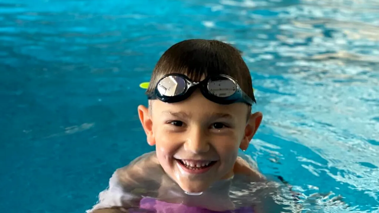 Cursuri înot copii în Sectorul 1 - alegerea unui club de inot (P)