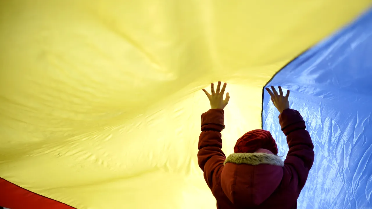 MINIVACANŢA de 1 decembrie. Câte zile libere au românii până la sfârşitul anului