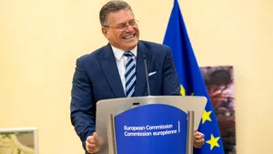 Comisarul european pentru comerț discută cu oficiali americani despre tarifele comerciale