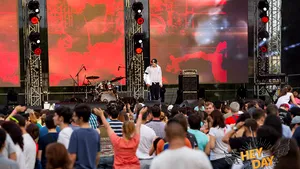 Peste 10.000 de oameni au participat la prima ediţie a festivalului HeyDay - VIDEO