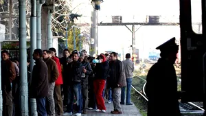 Linia de contact de pe ruta Brăneşti-Fundulea a fost tăiată: Şase trenuri au întârzieri