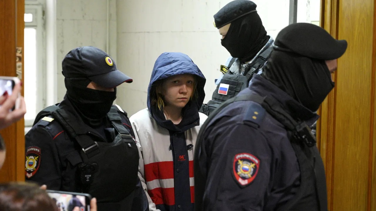 Suspecta arestată în cazul atentatului din Rusia, inculpată pentru 