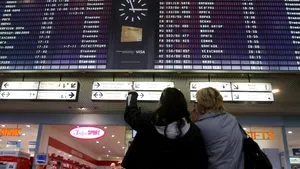 Lista zborurilor anulate de pe aeroporturile Otopeni şi Băneasa