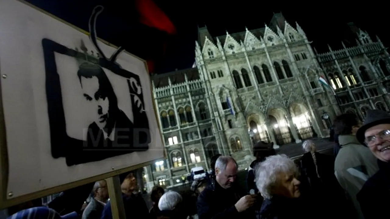 Peste 10.000 de persoane au contestat noua lege ungară a presei la Budapesta