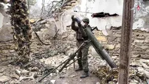 Ucrainenii îi acuză pe ruşi că au încălcat armistiţiul anunţat de Putin