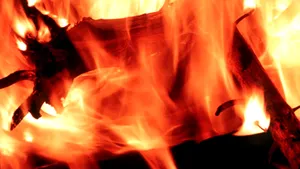 Primii oameni moderni foloseau focul pentru prelucrarea pietrei în urmă cu 72.000 de ani