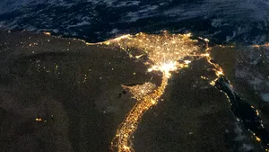 Cum se vede Egiptul din spaţiu pe timpul nopţii