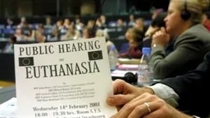 Referendum pentru legalizarea eutanasierii în Italia. S-au strâns semnăturile necesare