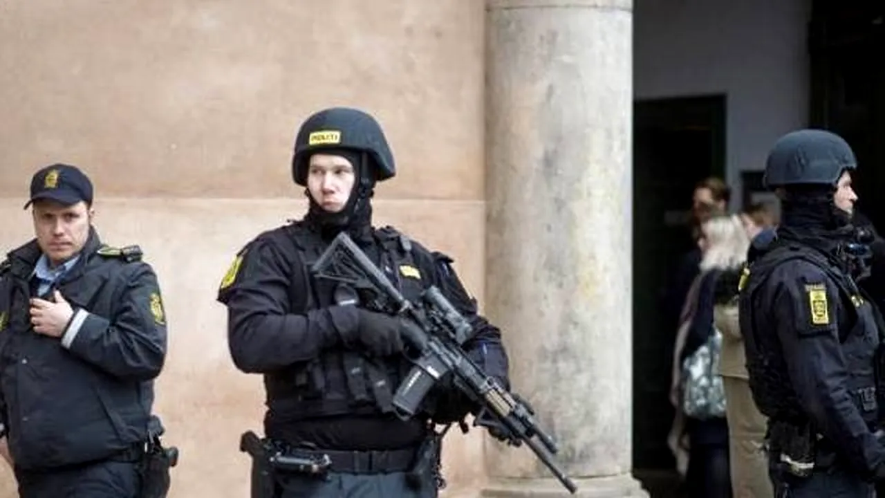 Operaţiune majoră de securitate în Danemarca: Două poduri au fost închise, iar traficul feriboturilor spre Suedia şi Germania a fost suspendat