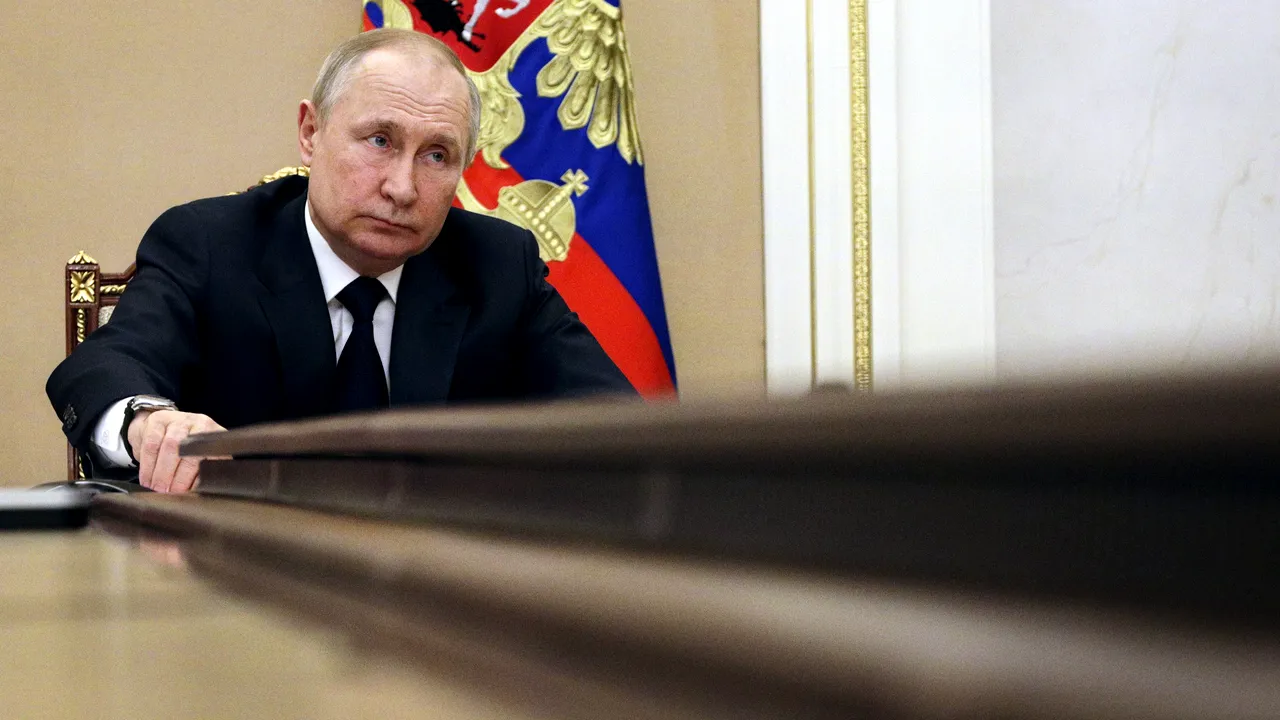 InSecuritate. Adrian Zuckerman, fost ambasador al SUA la Bucureşti: Singurul mod de a preveni măcelul din Ucraina este ca sancţiunile împotriva lui Putin să fie mai mari 
