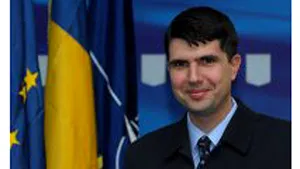 Alexandru Gussi, eliberat din funcţia de consilier prezidenţial