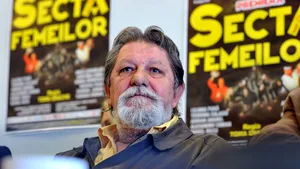 Sebastian Papaiani va fi înmormântat, joi, la Cimitirul Bellu / Poliţia Română îşi ia rămas bun de la 