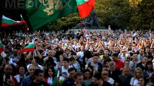 Proteste în Bulgaria: Două mii de persoane au manifestat la Plovdiv împotriva infracţionalităţii - VIDEO
