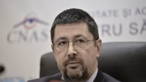 Şeful Casei Naţionale de Asigurări de Sănătate şi-a dat demisia după instalarea noului guvern, la doar trei luni de mandat / Laurenţiu Mihai, despre principala problemă a sistemului de sănătate