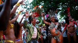 Primarul Radu Mazăre va conduce un car alegoric la Carnavalul din Sao Paolo