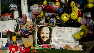 Sfaturi pentru cele trei femei găsite după 10 ani de răpire şi abuzuri: 