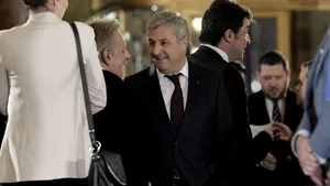 COMENTARIU Crenguţa Nicolae: Preşedinţia românească a UE: Circulaţi, aici nu e nimic de văzut