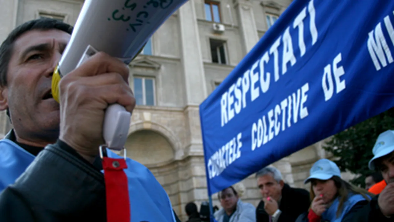Aproximativ 20.000 de sindicalişti protestează marţi în Capitală