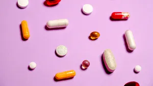 Administrarea zilnică de multivitamine ar putea încetini îmbătrânirea biologică, arată un studiu