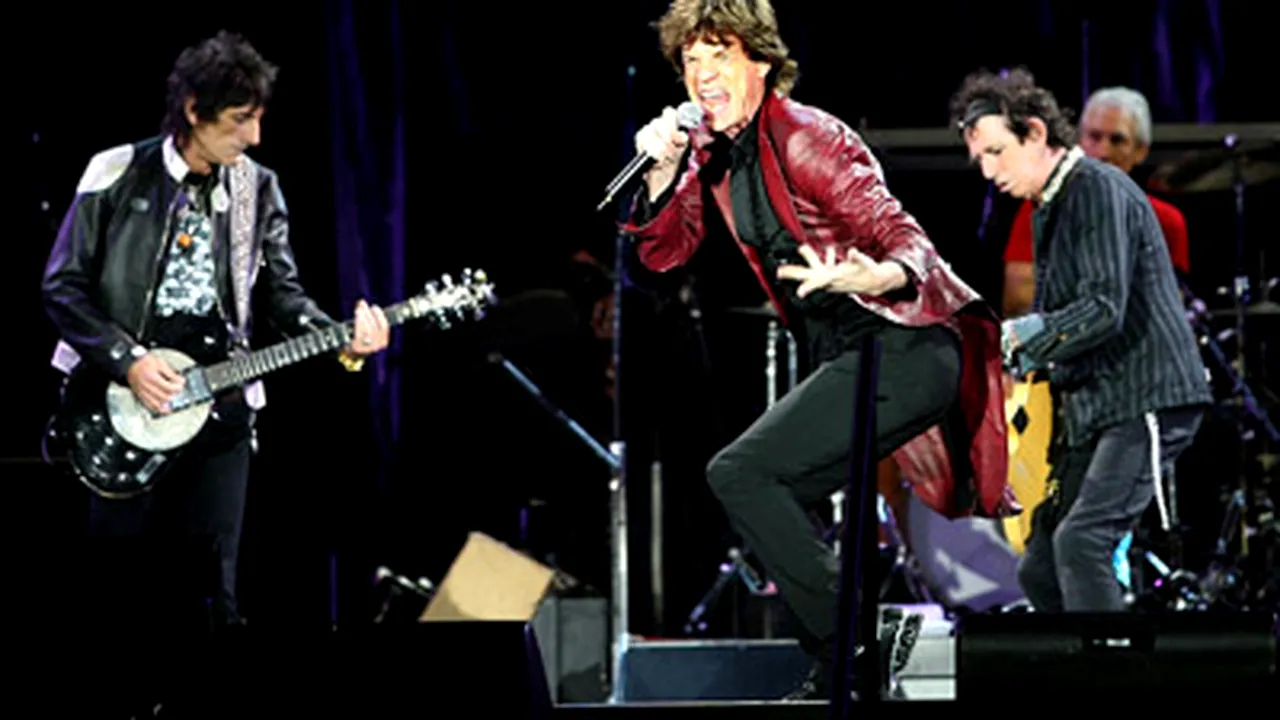 Rolling Stones, Amy Winehouse şi The Killers cântă pe un album de coveruri