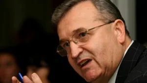 Puşcaş: Toţi liderii PSD, responsabili de rezultatele şi efectele moţiunii de cenzură