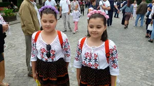 Cum au sărbătorit românii ziua Iei - GALERIE FOTO