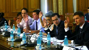 Comisia Udrea îşi continuă marţi audierile